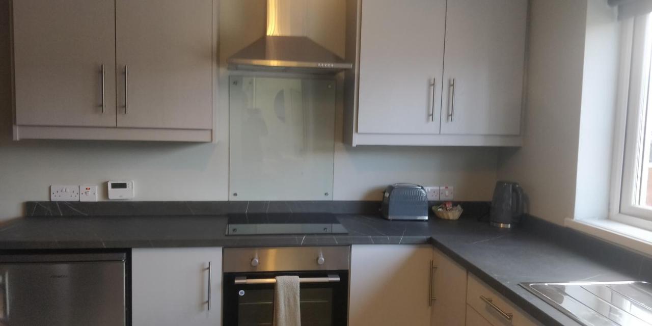 Free Derry Apartments Bagian luar foto